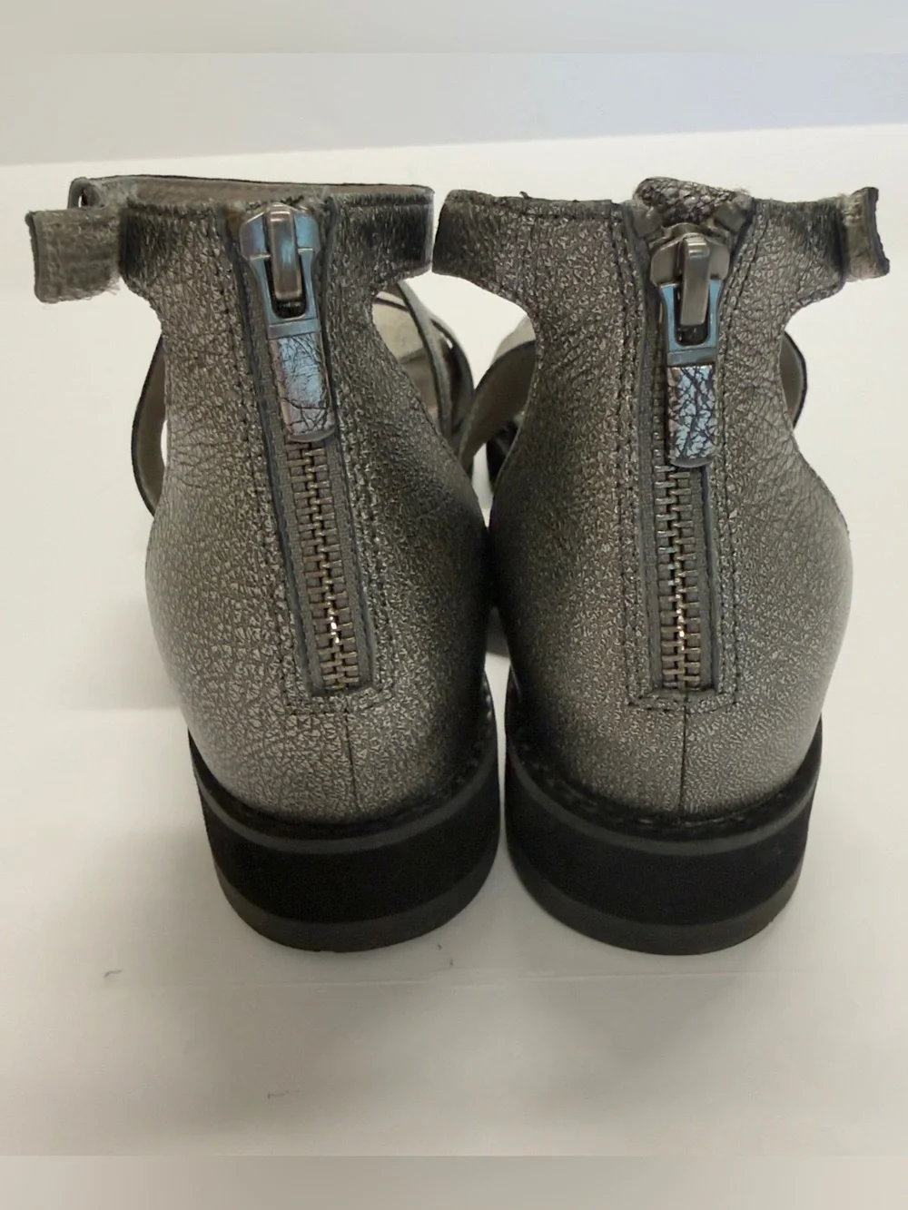 Eileen Fisher Keno Metallic Silver Platform Sandal Size 7